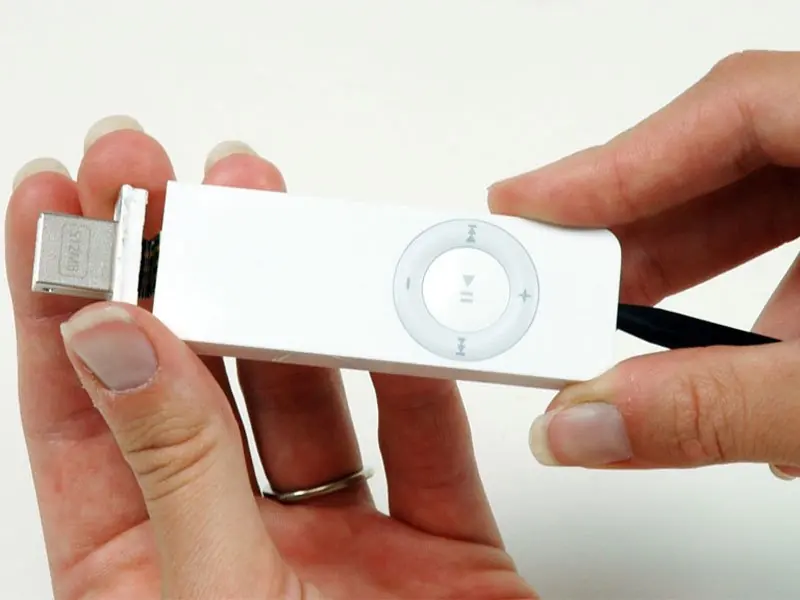 Wysuwanie portu USB z obudowy