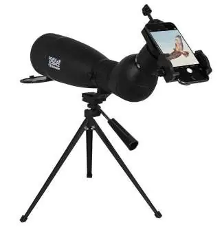 Luneta Celestron LandScout 20-60x80 z zamontowanym adapterem do smartfona.