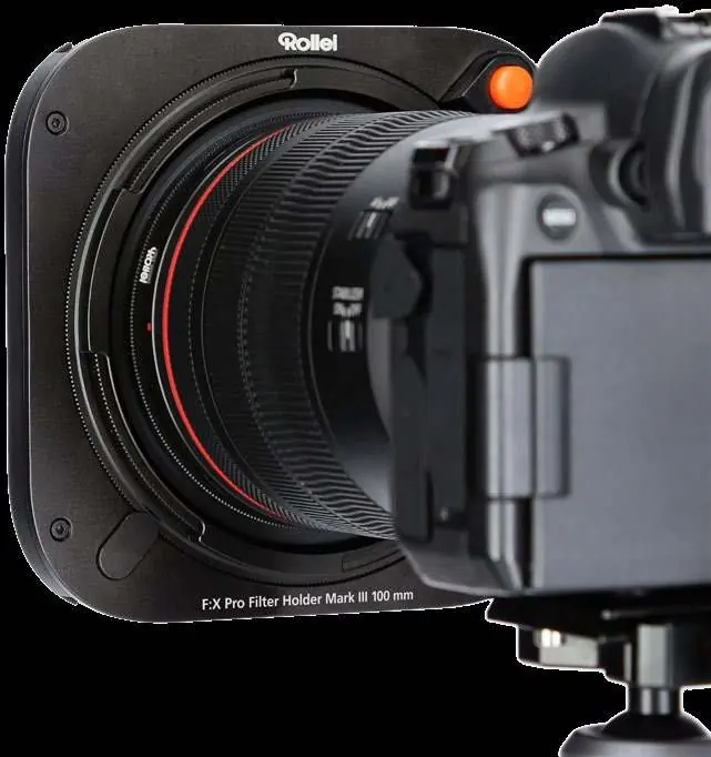 Uchwyt F:X Pro Mark III 100mm zamontowany na obiektywie