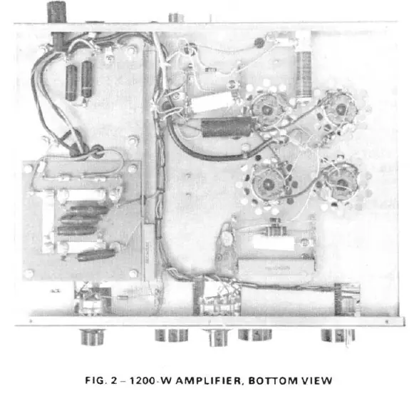 Widok z dołu wzmacniacza 1200-W (Fig. 2).