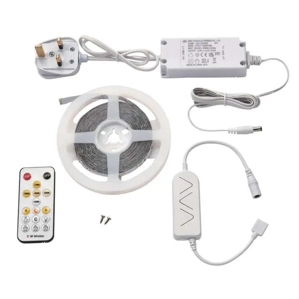 Zawartość zestawu Saxby Lighting Flexline