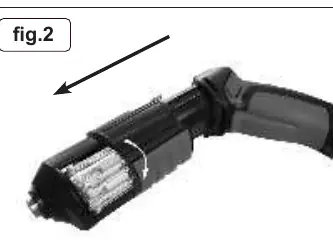 Wysuwanie uchwytu magazynka